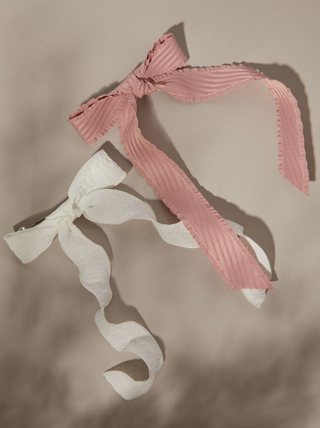 Ruffle Bow Pack Detail 3 - TULLABEE