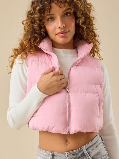 Nora Cropped Puffer Vest - TULLABEE