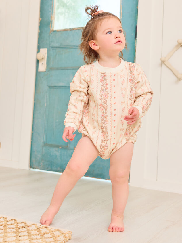 Lizzie Floral Bubble Sweatshirt - TULLABEE