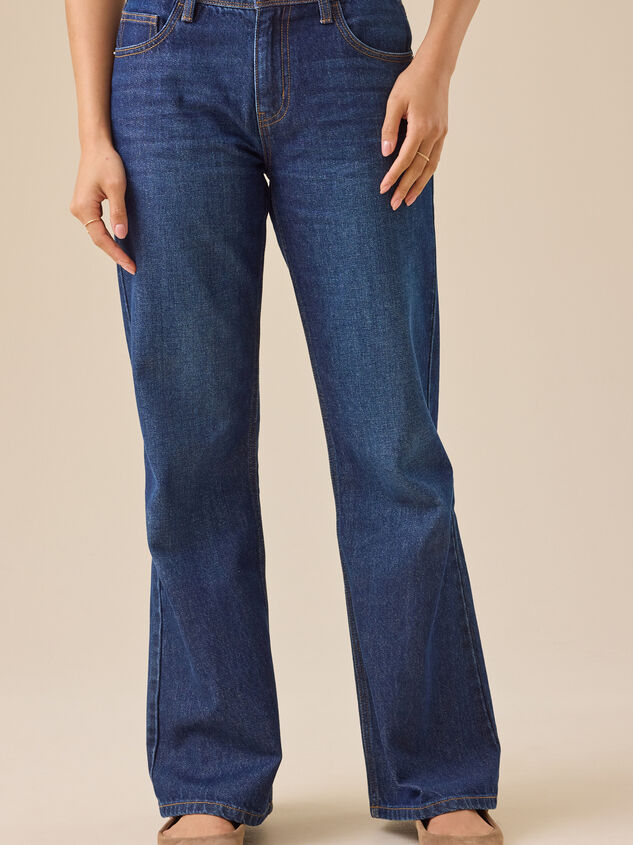 Jensen Relaxed Flare Jeans Detail 3 - TULLABEE