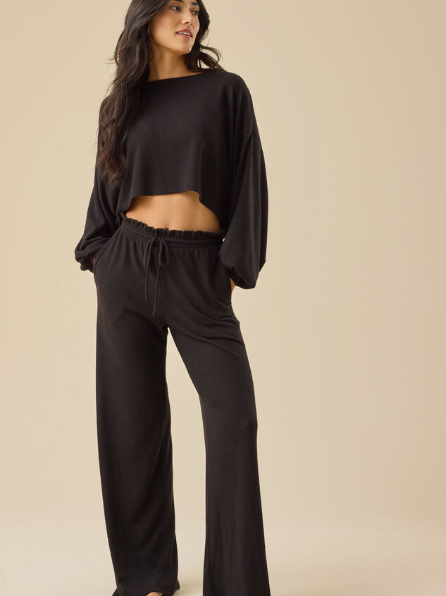 Sofie Cropped Lounge Top Detail 2 - TULLABEE