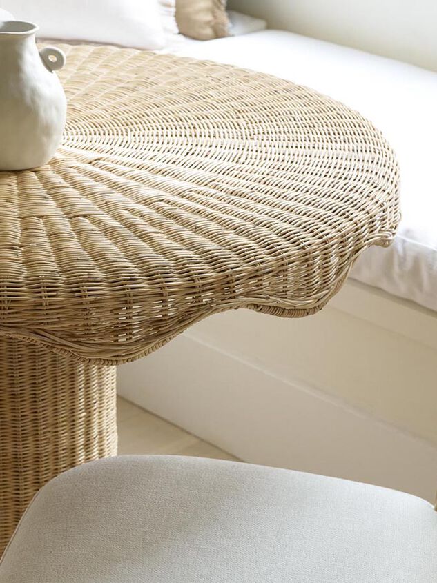 Marina Woven Bistro Table Detail 8 - TULLABEE