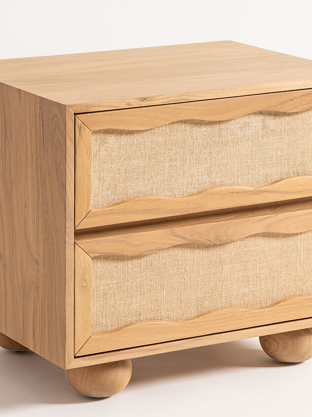 Juniper Nightstand Detail 3 - TULLABEE