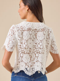Claudia Collared Lace Top Detail 6 - TULLABEE