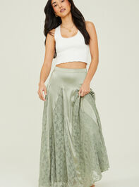 Joelle Cropped Cami Detail 2 - TULLABEE