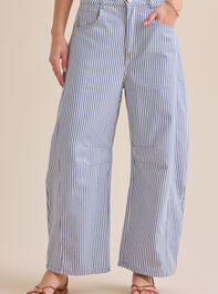 Caven High Rise Barrel Pants Detail 2 - TULLABEE