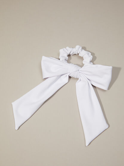Active Scrunchie Bow - TULLABEE