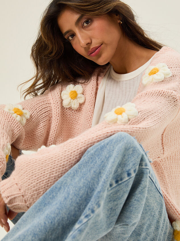 Daisie 3D Floral Cardigan Detail 3 - TULLABEE