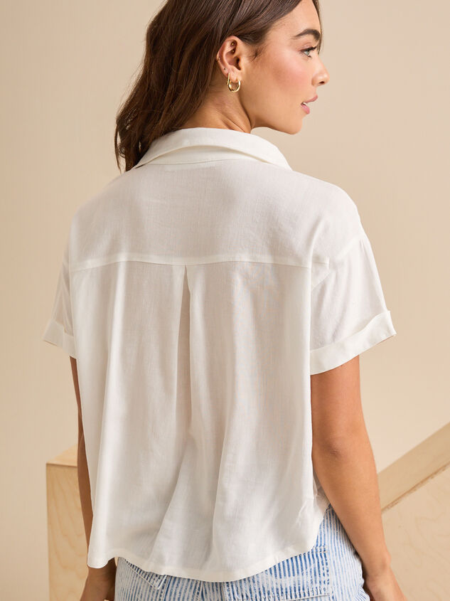 Courtney Crop Linen Shirt Detail 4 - TULLABEE