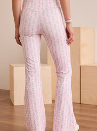 Turnout Floral Flare Leggings Detail 6 - TULLABEE