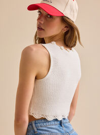 Juniper 3D Floral Crochet Vest Detail 4 - TULLABEE