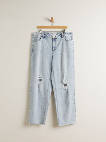 Charlie Distressed Jeans - TULLABEE