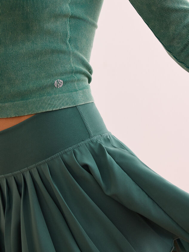 Studio Balance Ribbed Long Sleeve Detail 5 - TULLABEE