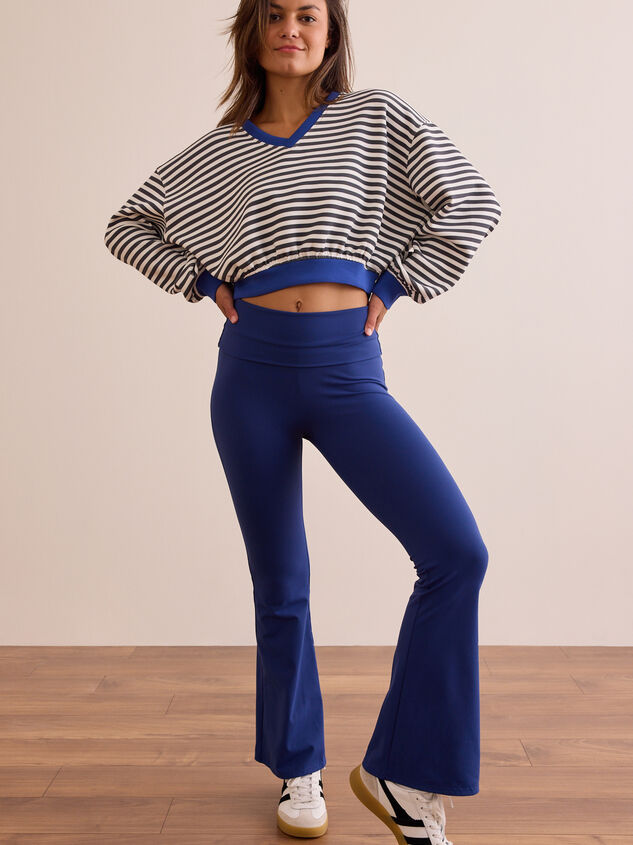 Supersoft Stripe Pullover Detail 6 - TULLABEE