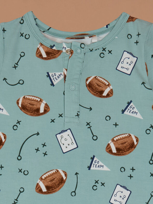 Petite Playmaker Henley Romper Detail 3 - TULLABEE