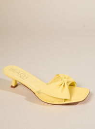 Pompano Kitten Heel by Matisse Detail 5 - TULLABEE