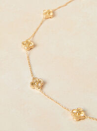 Detailed Clover Charm Necklace Detail 2 - TULLABEE