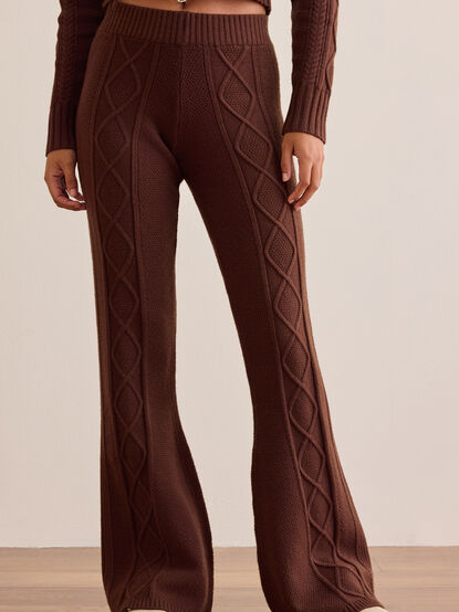 Alpine Escape Flare Pants - TULLABEE