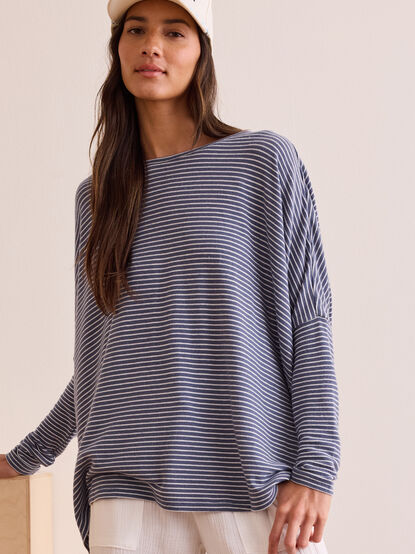 Zero Drag Oversized Long Sleeve Top - TULLABEE