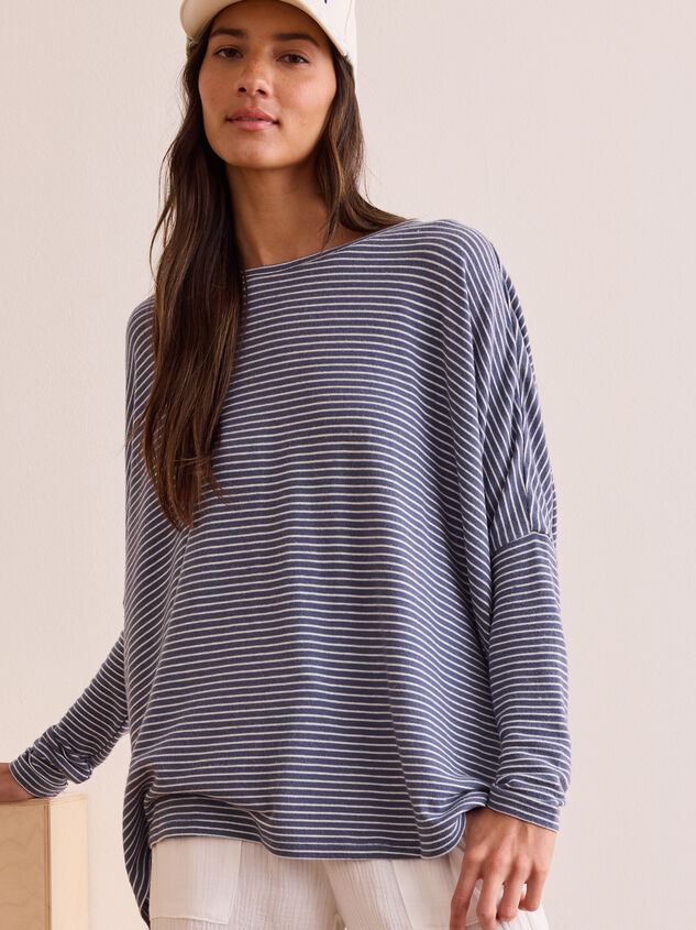 Zero Drag Oversized Long Sleeve Top - TULLABEE