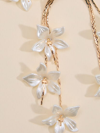 Pearl Floral Dangle Earring - TULLABEE