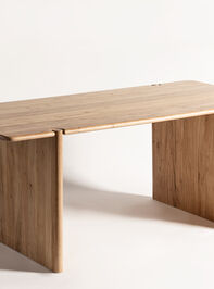 Moss Wood Dining Table Detail 3 - TULLABEE
