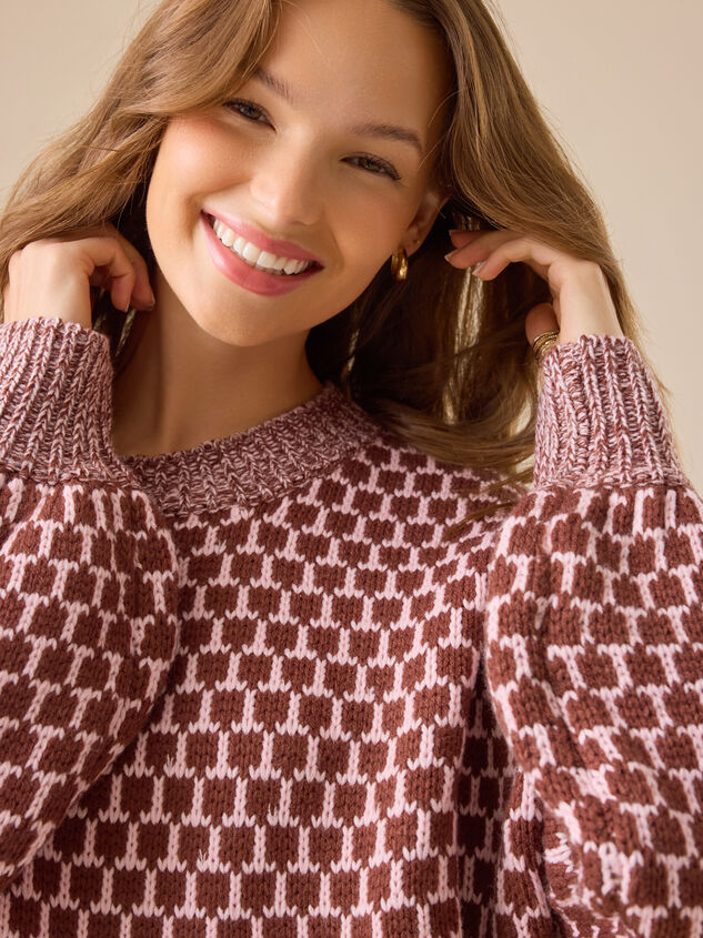 Sheena Oversized Sweater Detail 3 - TULLABEE