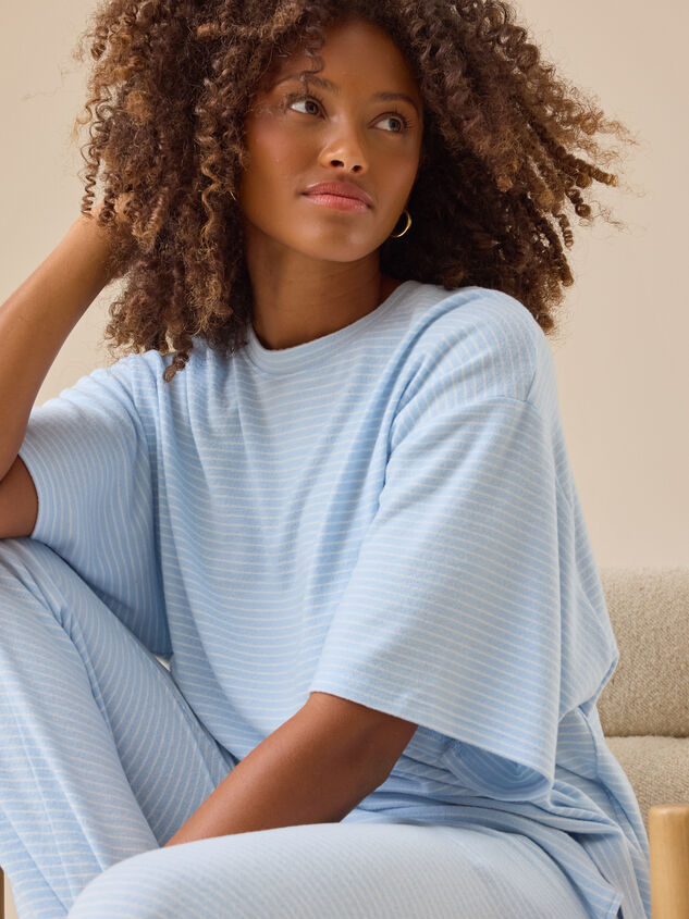 Noah Stripe Oversized Tee Detail 3 - TULLABEE