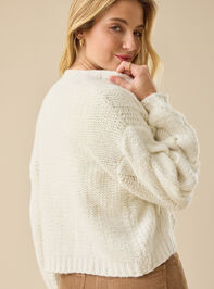 Jessa Cable Knit Cardigan Detail 5 - TULLABEE