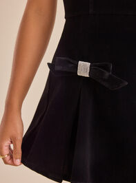 Emberlynn Strapless Bow Romper Detail 4 - TULLABEE