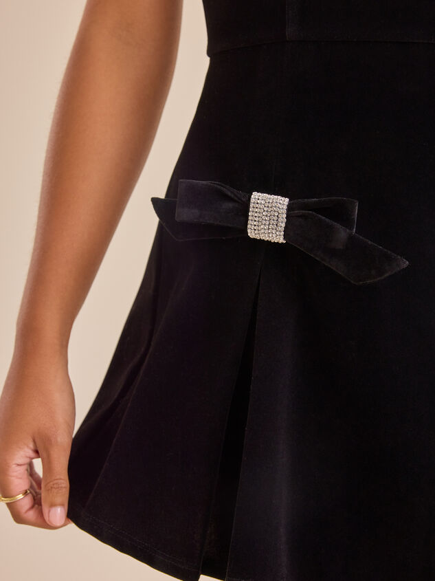 Emberlynn Strapless Bow Romper Detail 4 - TULLABEE