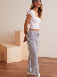 Square Up Short Sleeve Top Detail 3 - TULLABEE
