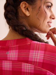 Supersoft Crew Plaid Pullover Detail 7 - TULLABEE