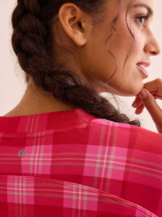 Supersoft Crew Plaid Pullover Detail 7 - TULLABEE