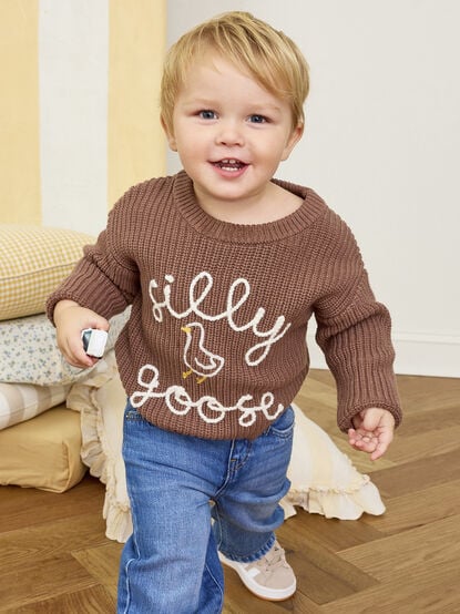 Silly Goose Sweater - TULLABEE