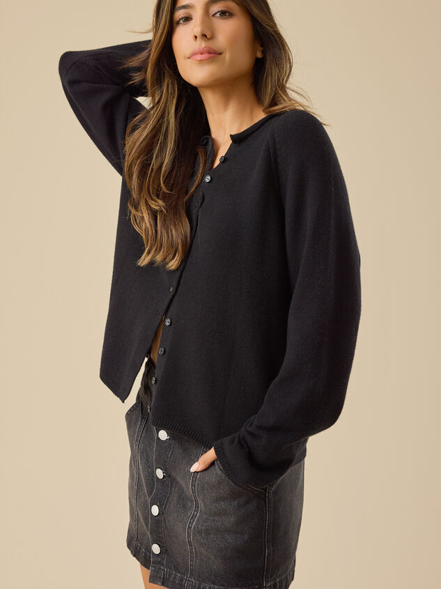 Harper Button Up Cardigan Detail 3 - TULLABEE