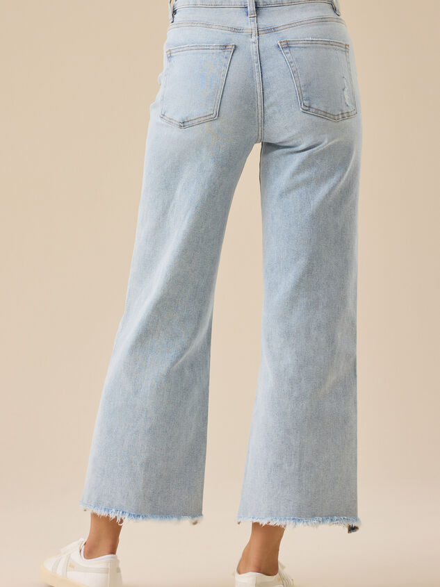Pearlina Embelished Jeans Detail 5 - TULLABEE