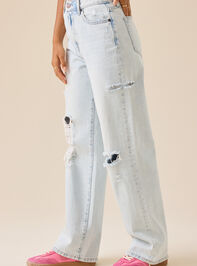 Kenzie Straight Leg Jeans Detail 3 - TULLABEE