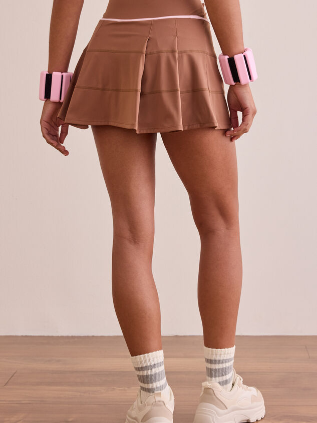 Serves Up Piped Skort Detail 3 - TULLABEE