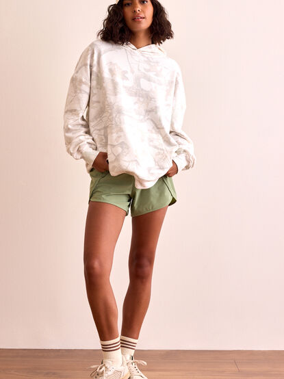 Down to Earth Camo Hoodie - TULLABEE