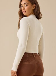 Abigail Mock Neck Thermal Top Detail 4 - TULLABEE