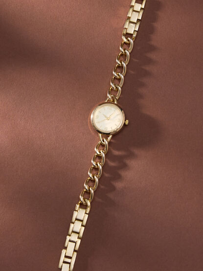 Round the Clock Chain Watch - TULLABEE