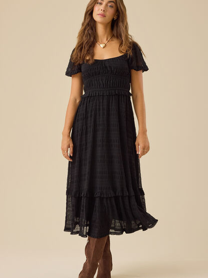 Lottie Textured Maxi Dress - TULLABEE