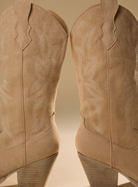 Kris Tall Western Boot Detail 2 - TULLABEE