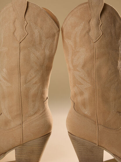 Kris Tall Western Boot - TULLABEE