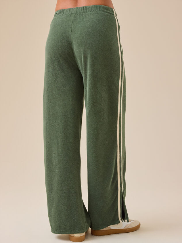 Victor Mama Sweat Pants by Rylee + Cru Detail 4 - TULLABEE