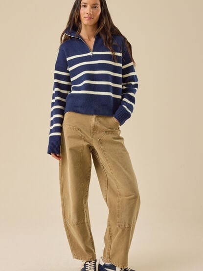 Aubrey Stripe Sweater - TULLABEE