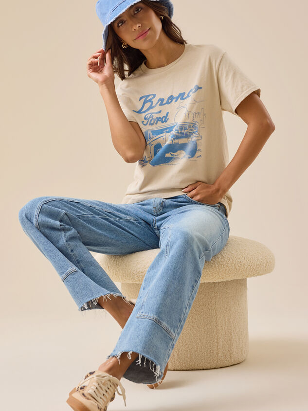 Ford Bronco Sun Tee Detail 2 - TULLABEE