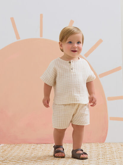Brady Checkered Top and Shorts Set by Quincy Mae - TULLABEE