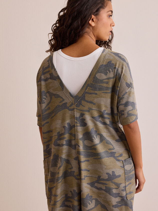 Hang Tough Reversible Tee Camo Romper Detail 4 - TULLABEE